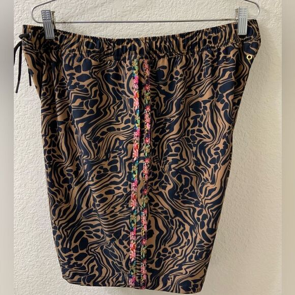 Johnny Was NWOT Mens Swim Trunk Boho Sz large - Picture 3 of 5